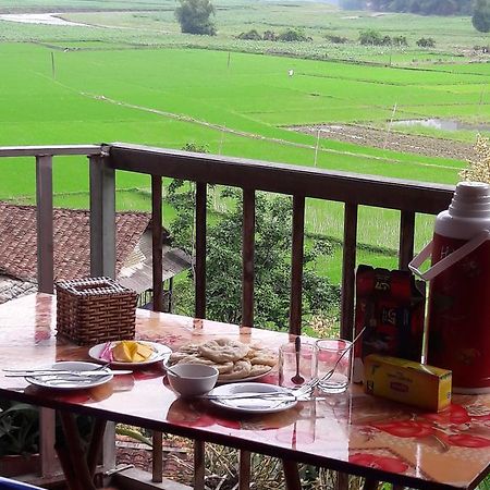 Ba Be Lake Homestay - Quynh Chi Екстериор снимка