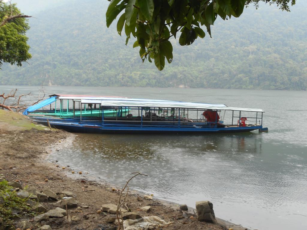 Ba Be Lake Homestay - Quynh Chi Екстериор снимка