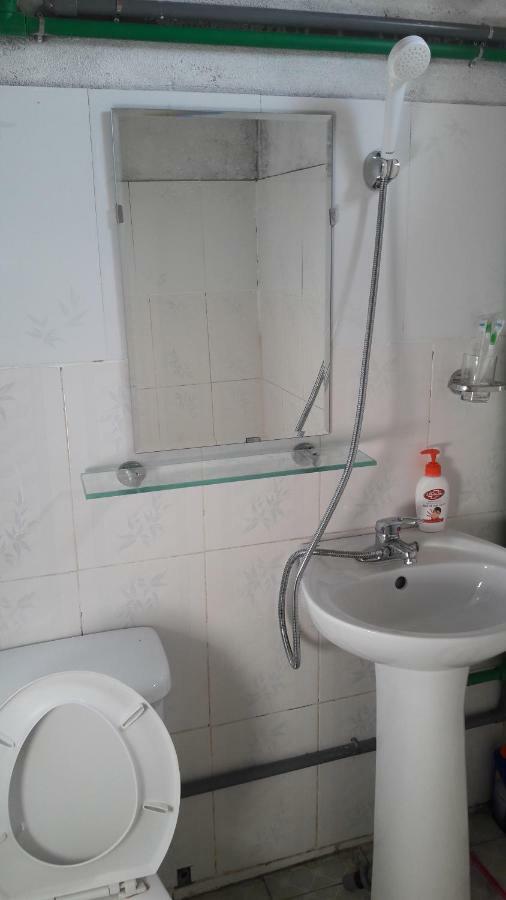Ba Be Lake Homestay - Quynh Chi Екстериор снимка